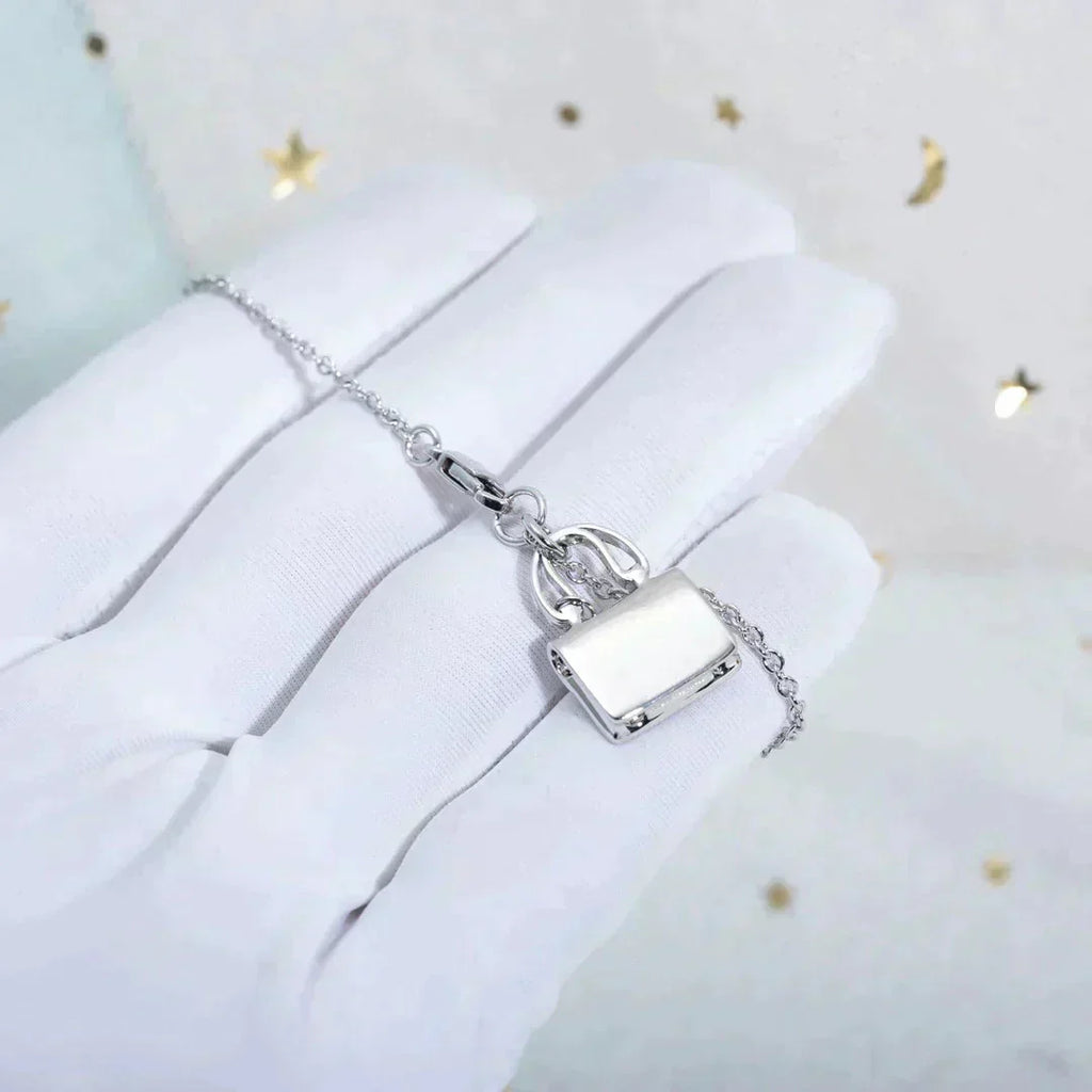 [LUXE JEWELRY]AMULETTE PEDANT SILVER NECKLACE