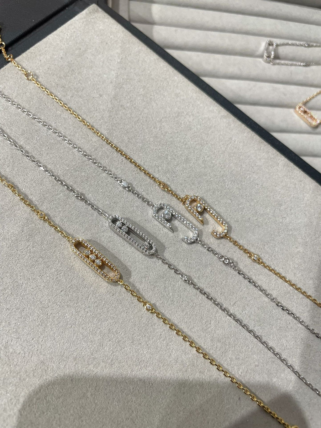 [LUXE JEWELRY]BABY MOVE DIAMOND BRACELET