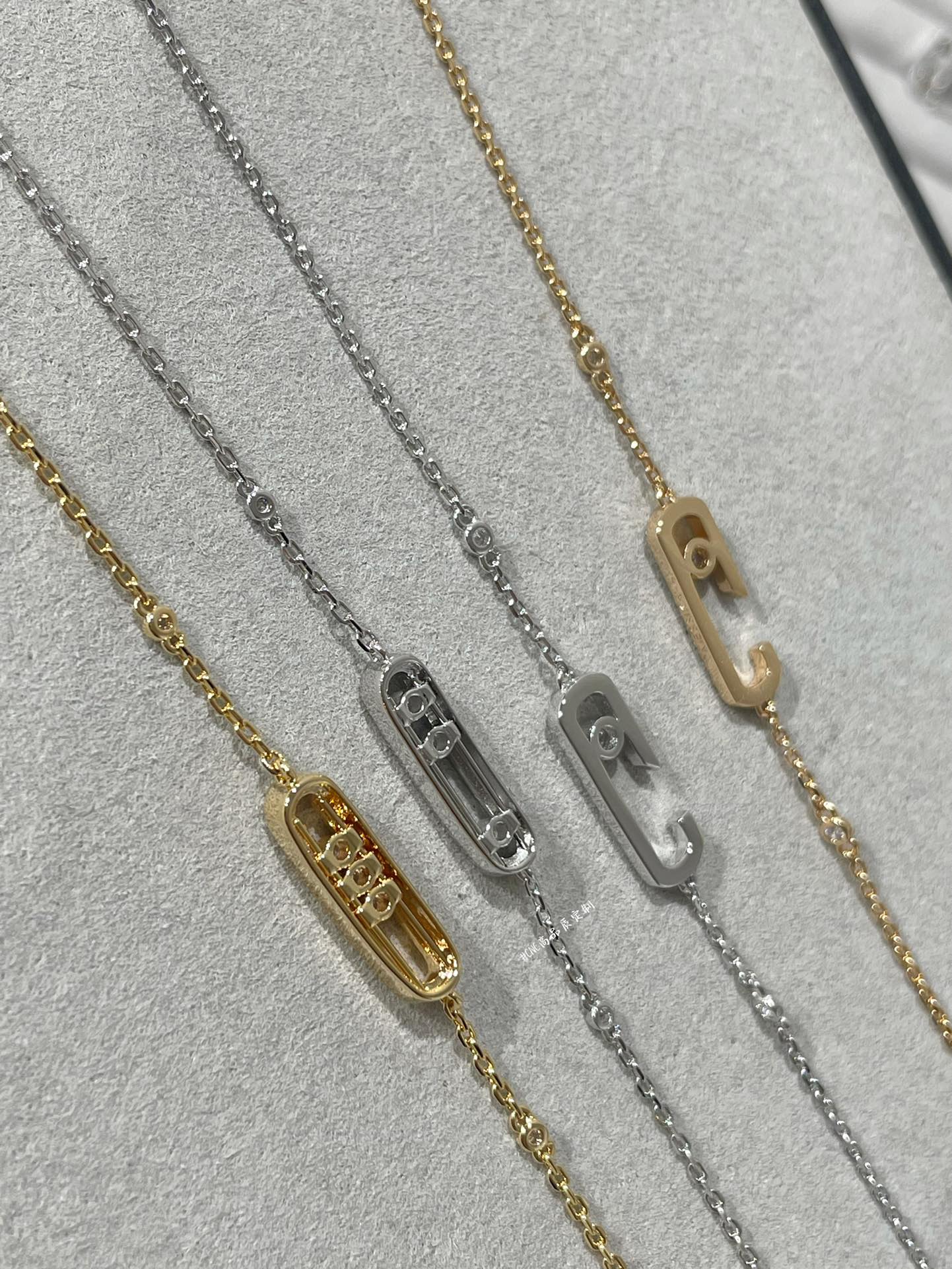 [LUXE JEWELRY]BABY MOVE DIAMOND BRACELET