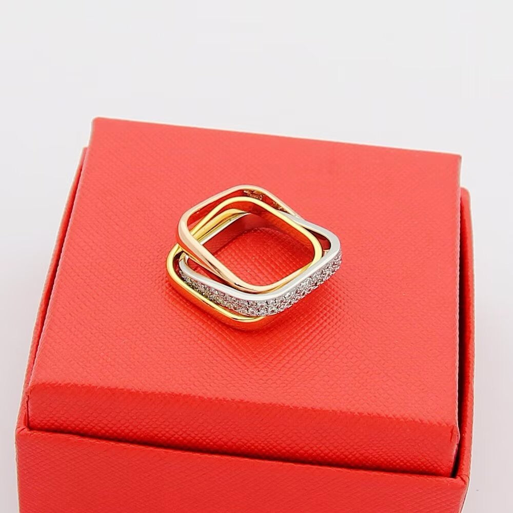 [LUXE JEWELRY] TRINITY 3.5MM CUSHION RING COLLECTION