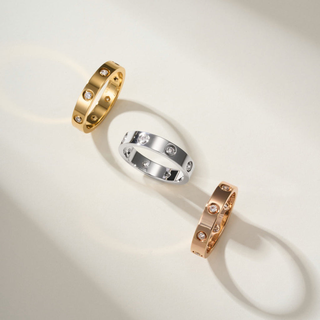 [LUXE JEWELRY] LOVE 4MM 8 DIAMOND RING