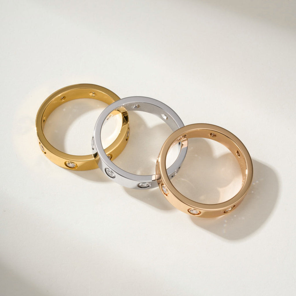 [LUXE JEWELRY] LOVE 4MM 8 DIAMOND RING
