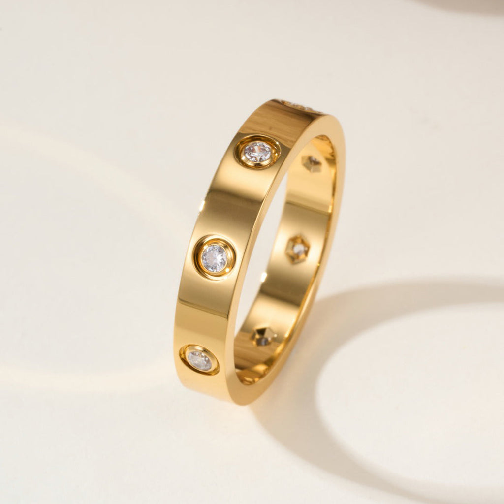 [LUXE JEWELRY] LOVE 4MM 8 DIAMOND RING