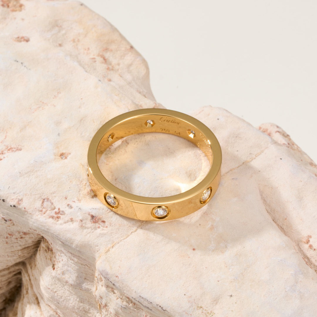 [LUXE JEWELRY] LOVE 4MM 8 DIAMOND RING