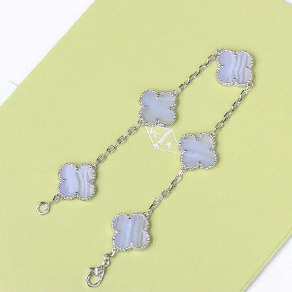 [LUXE JEWELRY] CLOVER 5 MOTIF PURPLE CHALCEDONY BRACELET COLLECTION