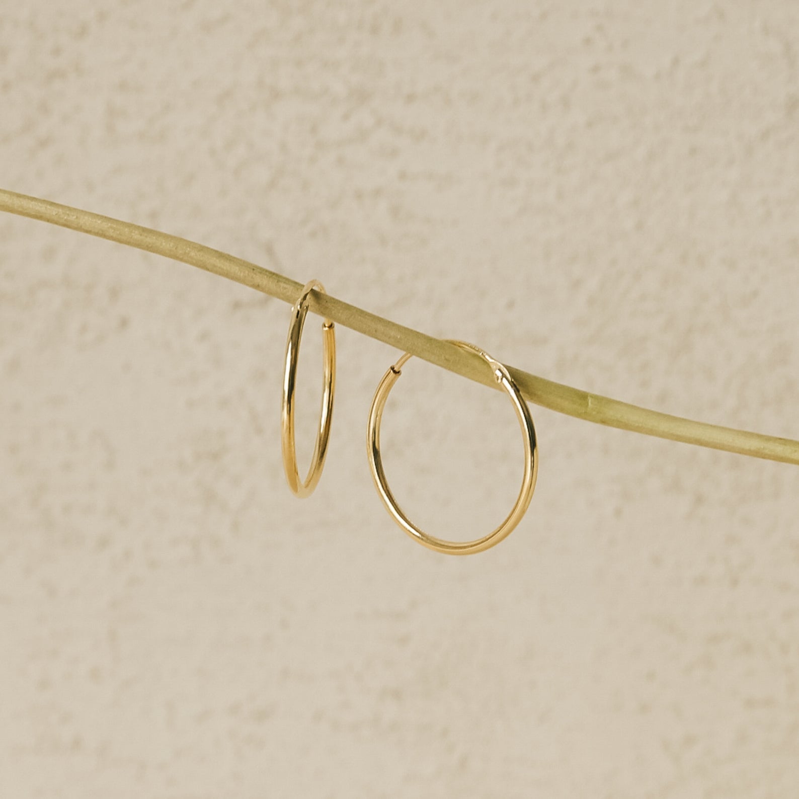 Endless Thin Hoops